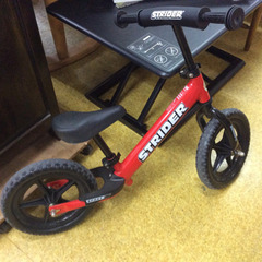 ★ ストライダー 12 レッド STRIDERの画像