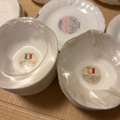 ヤマザキ食器セット　の画像