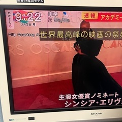 32型テレビ　AQUOシャープの画像