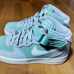 Nike Air Force 1 Mid '07 "Grey Fog and Enamel Green"の画像