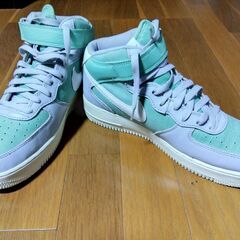 Nike Air Force 1 Mid '07 "Grey Fog and Enamel Green"の画像