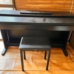 YAMAHA YDP-121  