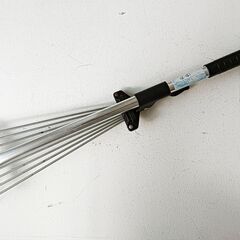 伸縮　アルミ　レーキ　54-74cm