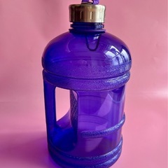 大容量　プラスチック水筒
