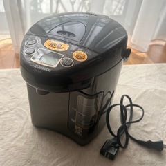 【決まりました】電気ポット 2.2L容量 2015年製 の画像
