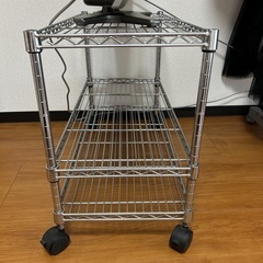 スチールラックの画像