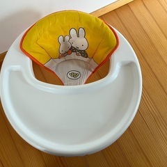 【最終値下げです！】ミッフィーの歩行器の画像