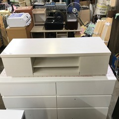 万代店　AVボード