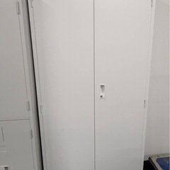 ✨激安価格✨キャビネット 鍵付き‼️