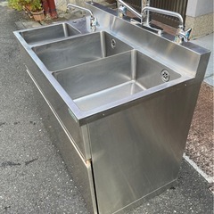 業務用 タニコー 3槽シンク 混合水栓 蛇口付き 幅1100×奥600×高さ830+100(mm) バックガード付き 三槽シンク 三層シンク 3曹 流し台 大阪の画像