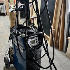 【期間限定
値下げ】  半自動溶接機