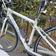 louis garneau クロスバイクの画像
