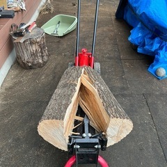 油圧式薪割り機