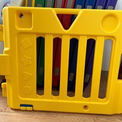 「Kid’s Land ベビーサークル 12枚セット（カラフル）※引き取り限定」「Kid’s Land 婴儿围栏 12块装（彩色）※仅限上门自取」「Kid’s Land Baby Playpen 12-Panel Set (Colorful) - Pickup Only」の画像