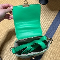 ショルダーバッグ ハンドバッグ バッグの画像