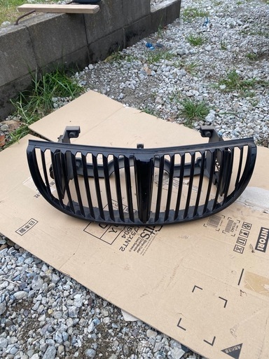 リンカーンタウンカー　グリル　98y〜