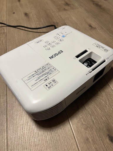 値下げ！エプソン　プロジェクター　EB-W05