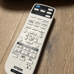 値下げ！エプソン　プロジェクター　EB-W05の画像