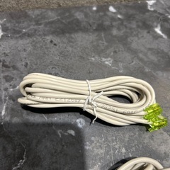 LANケーブル4.5m、モジュラーケーブル2本の画像