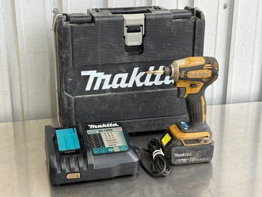 A414◇マキタ◇インパクトドライバ◇18V◇打撃調整◇充電器付◇TD172D