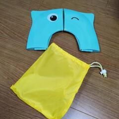 未使用　折りたたみ　補助便座　おまけ付きの画像