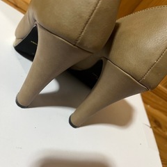 Mサイズ パンプスの画像