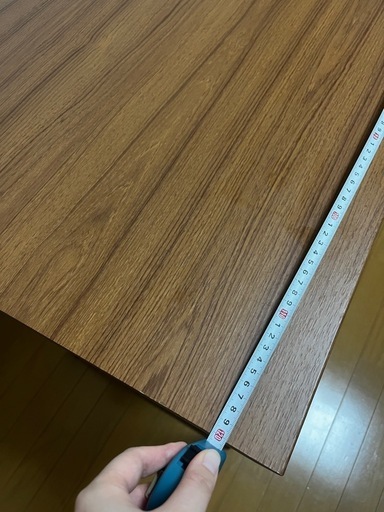 テーブル