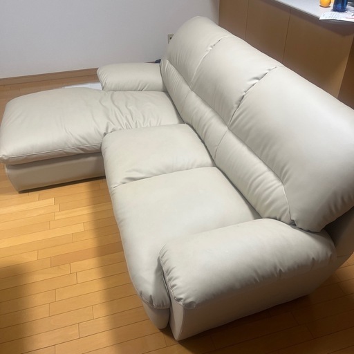 美品ニトリ 3人掛けソファー 