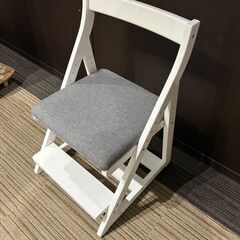 ▼値下げ▼【展示品・未使用品】学習椅子 天然木 昇降タイプ 参考価格12,990 円💳自社配送時🌟代引き可💳※現金、クレジット、スマホ決済対応※の画像