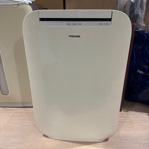 TOSHIBA 除湿機