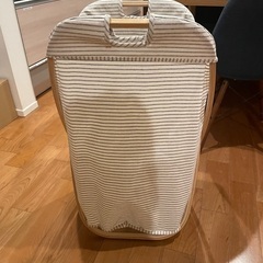 洗濯バスケット