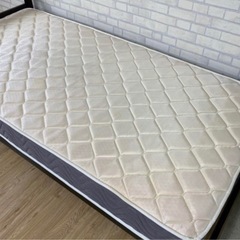 【取引中】値下げしました！ニトリ シングルスプリングマットレスの画像
