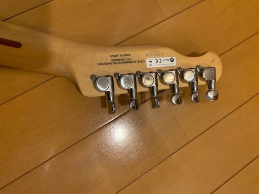 ギター
