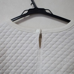 UNIQLOキルト生地ニットの画像