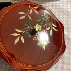 高級菓子入れ、台セットの画像