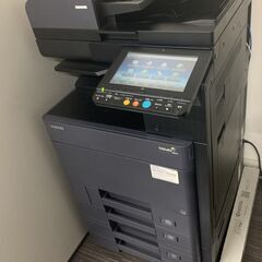 お取引決まりました！半額にお値下げしました。値段交渉お気軽に。京セラ(Kyocera)複合機　TASKalfa 4052ci　中古の画像
