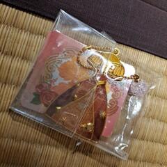 ドレスキーホルダーの画像