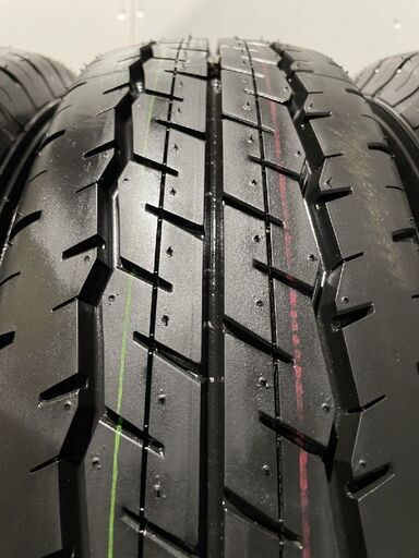 新車外し 2024年製 DUNLOP SP175N 195/80R15 107/105S LT 15インチ 夏