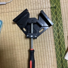 【譲ります】コーナークランプ