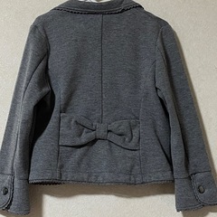 【ぱっと見綺麗めな中古】any FAM グレー　アウター110の画像