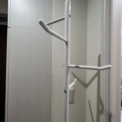 〈受渡し者決定〉ハンガーラック　ホワイト　引越しのため3/17までの画像
