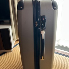 キャリーケースの画像