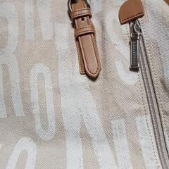 コシノヒロコのバックの画像