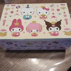 サーティワン ひな祭り サンリオコラボ パッケージの画像