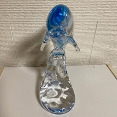 ガラスのイルカの画像