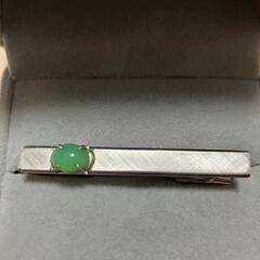 SILVER刻印 ネクタイピン　ヒスイカラー天然石　重量:約８g