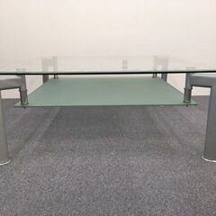 ガラステーブル　　１００×１００×高さ４２ｃｍ　ローテーブル　センターテーブルの画像