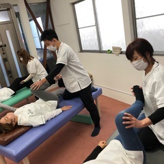 自分の手が誰かを救える手に変わる❗️整体師育成スクール生徒募集の画像