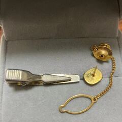 ネクタイピン　赤石タイビン　２点セットの画像