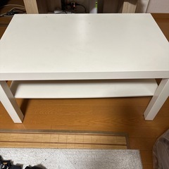 テーブル